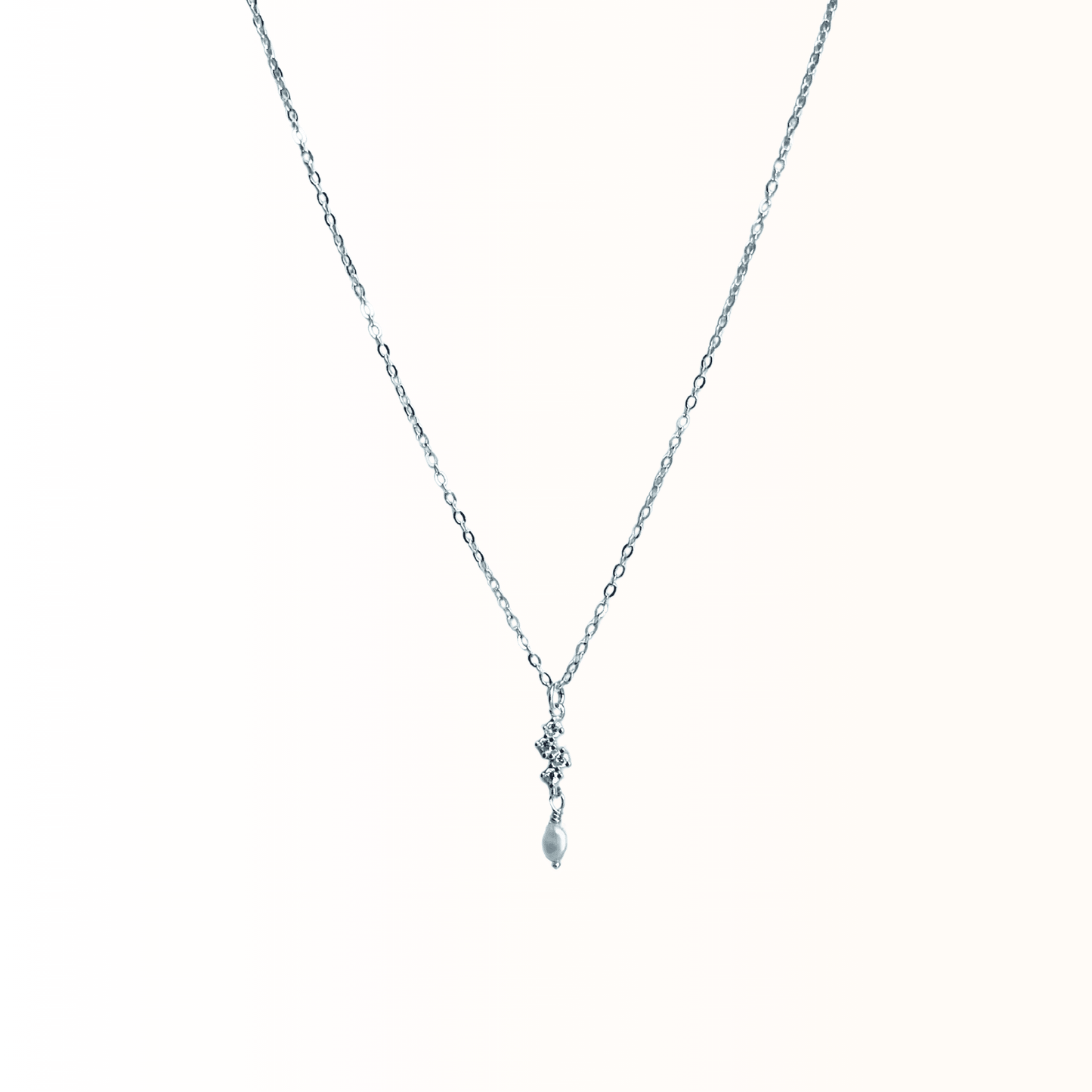 Josefine halskæde - Elegant og glimtende - Opal Smykker