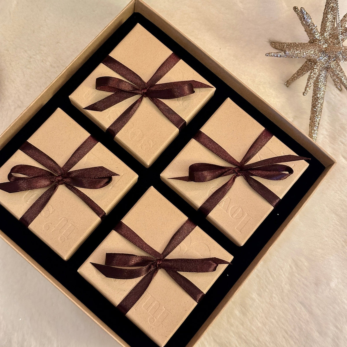 Adventskalender - Opal Smykker
