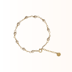 Daphnie armbånd guld - Elegant enkelthed - Opal Smykker