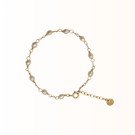 Daphnie armbånd guld - Elegant enkelthed - Opal Smykker