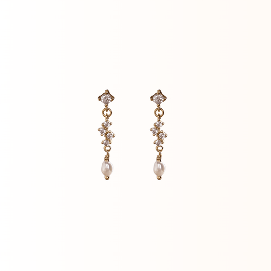 Josefine øreringe - Elegante og glimtende - Opal Smykker