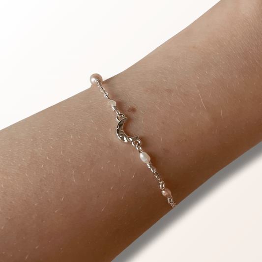 Luna armbånd guld – Blid elegance - Opal Smykker