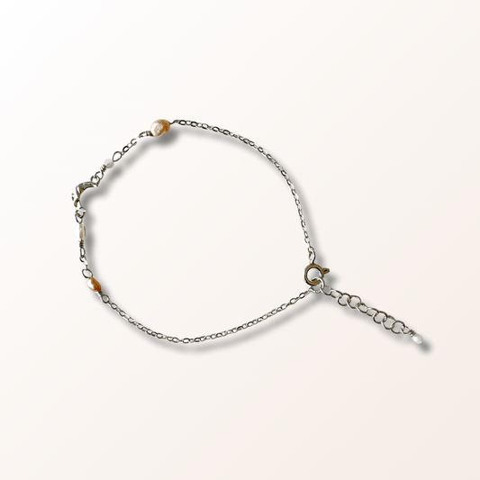 Luna armbånd guld – Blid elegance - Opal Smykker